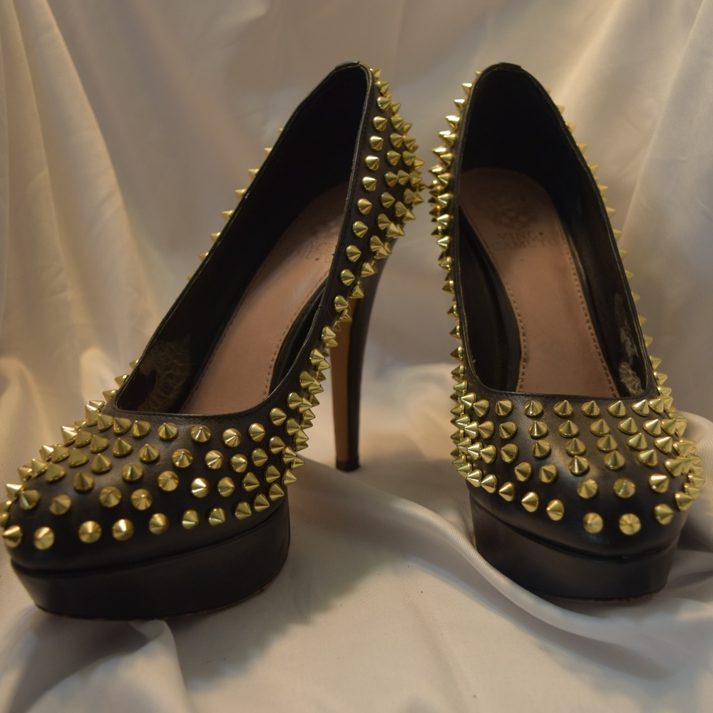 Vince Camuto Black Gold Spiked Heels 8
